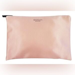 Gucci bloom limited edition cosmetic handbag